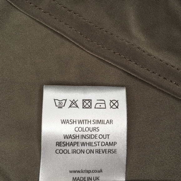 ❤️Mocha front knot sleeveless, dressy top NWOT - Picture 9 of 10